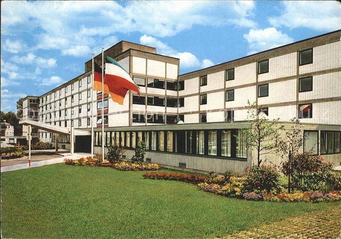 Aachen Kurklinik an der Rosenquelle Fahnen