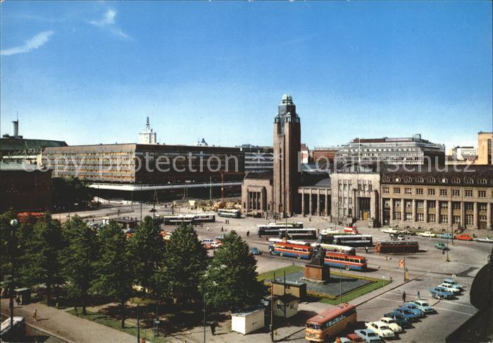 Helsinki Naekymae Rautatientorille keskellae City Center