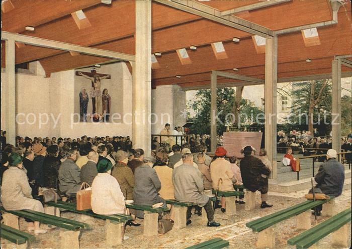 Marienthal Rheingau Pilgerplatz mit ueberdachter Altarinsel