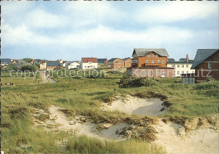 Norddorf Amrum Blick aus den Duenen zum Strandweg