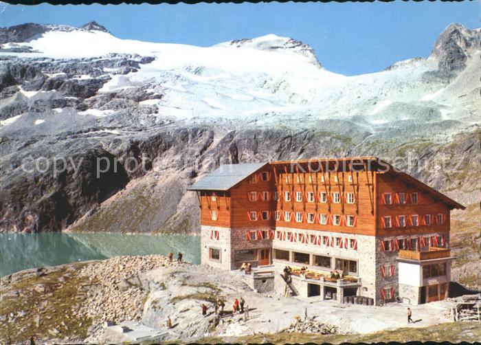 Rudolfshuette Weisssee am Weisssee im Stubachtal mit Granatspitze
