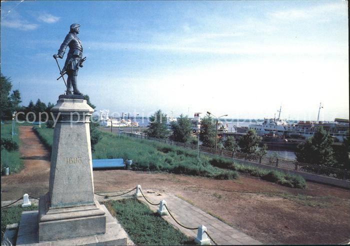Archangelsk Peter I Denkmal Hafen