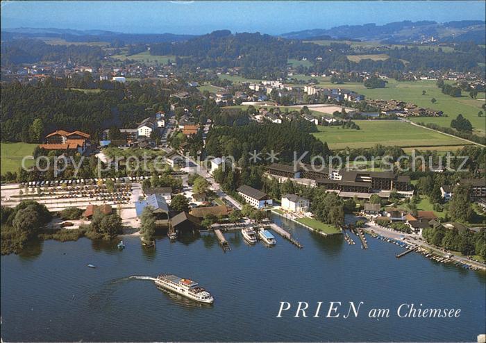Prien Chiemsee Dampferhafen Schiffanlegestelle Prien Stock