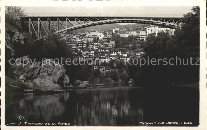 Tarnovo mit Jantra Fluss und Bruecke