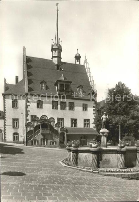 Poessneck Rathaus mit Freitreppe Brunnen