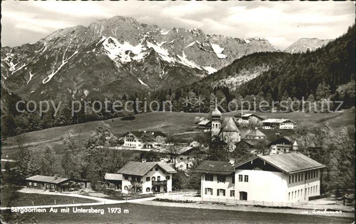 Au Berchtesgaden Bergdoerflein mit Untersberg