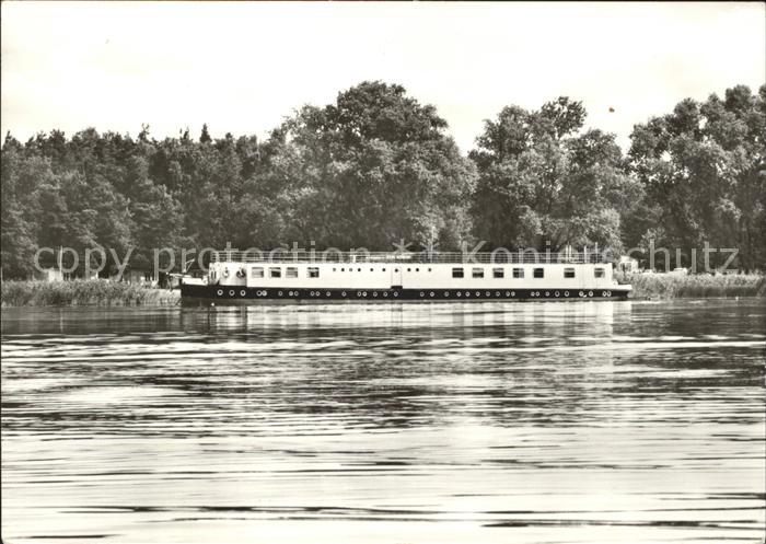 Semlin Brandenburg Ferienschiff John Schehr