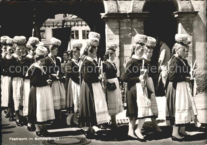 Trachten Schwarzwald Festtracht