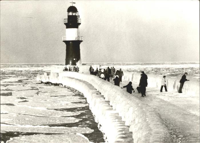 Leuchtturm Lighthouse Rostock-Warnemuende An der Mole