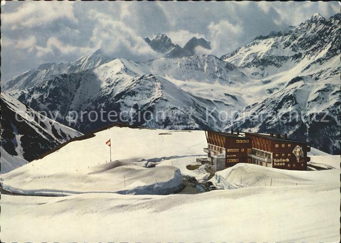 Heiligenblut Kaernten Grossglockner Hochalpenstrasse Hotel Restaurant Wallackhau