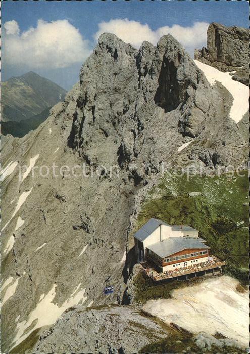 Mittenwald Bayern Karwendelbahn Bergstation Karwendelgebirge