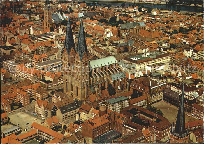LueBECK  CITY Fliegeraufnahme Marktplatz St Marien