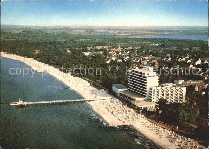 Timmendorfer Strand Kurhaushotel Seeschloesschen Seebruecke Fliegeraufnahme