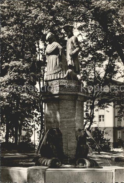 Neubrandenburg Mutter Schulten Denkmal