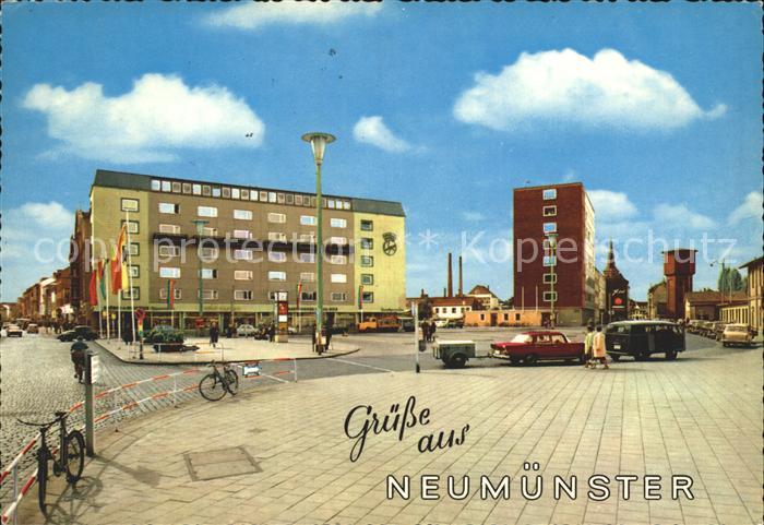 Neumuenster Schleswig-Holstein Bahnhofsvorplatz