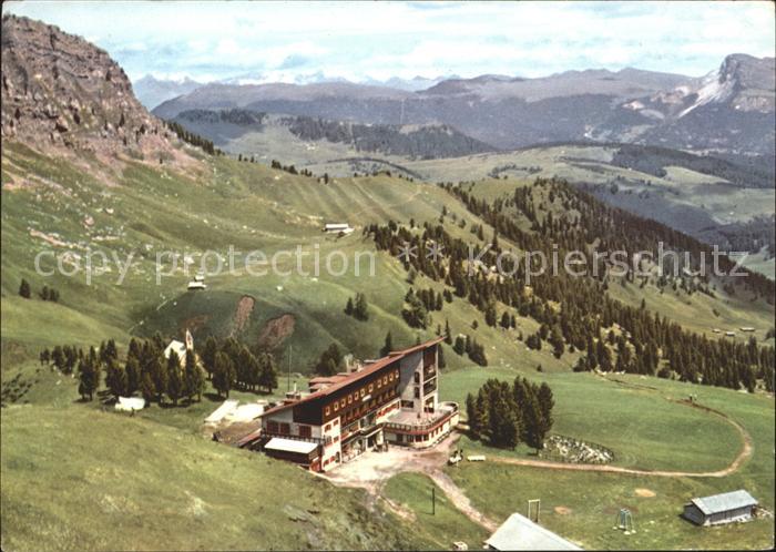Seiser Alm Dolomiten Rifugio Alpe di Siusi Dolomiti Touring Club Italiano Alpenp