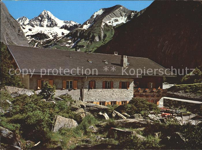 Kals Grossglockner Lucknerhaus Koednitztal gegen Grossglockner Hohe Tauern