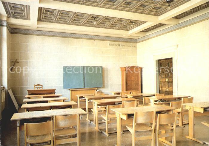 Berndorf Niederoesterreich Volks und HauptschuleKlassenzimmer