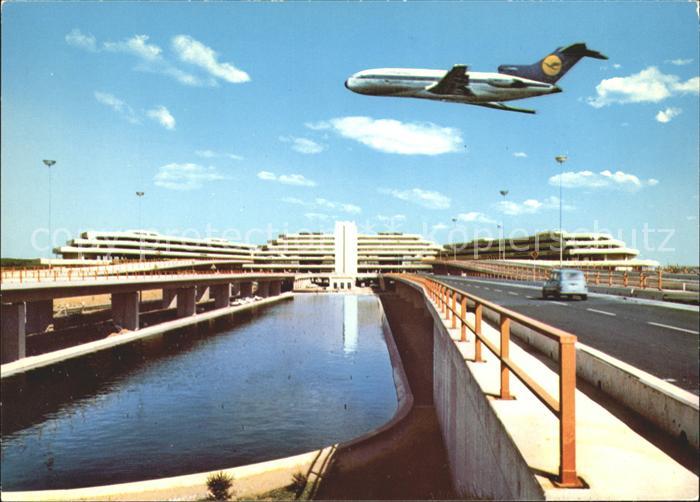 Lufthansa Flughafen Koeln-Bonn Abfertigungsgebaeude