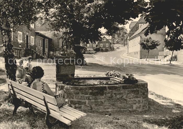 Oberweissbach Dorfpartie Brunnen