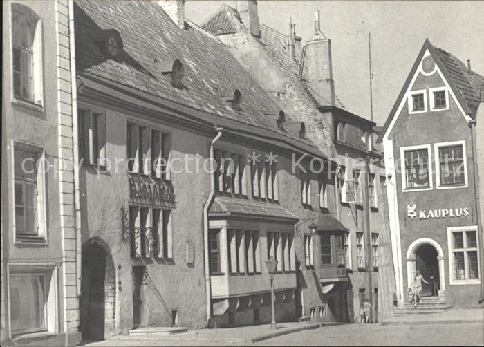 Tallinn Raekoja plats Vaade Raeapteegile asut. 1422