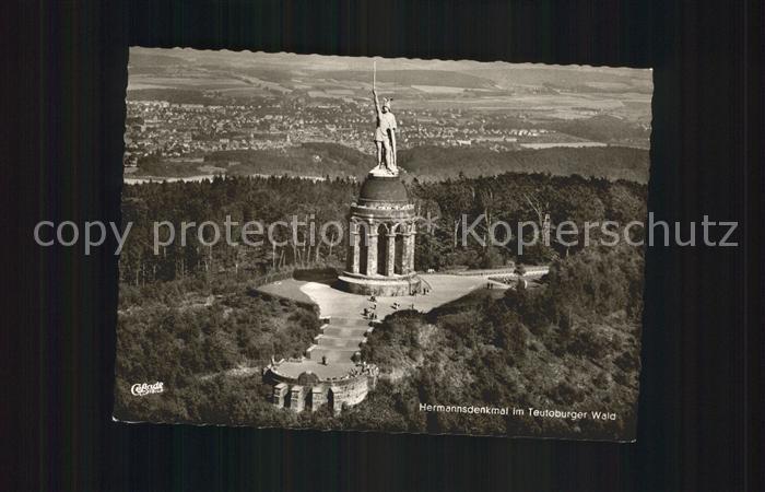 Hermannsdenkmal Teutoburger Wald Fliegeraufnahme