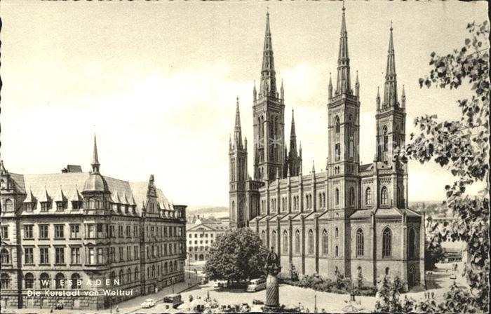 Wiesbaden Marktplatz mit Rathaus und Marktkirche