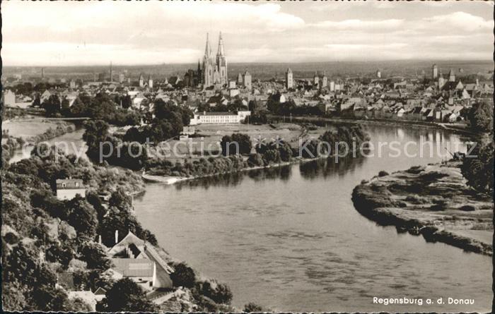 REGENSBURG Bayern Panorama an der Donau