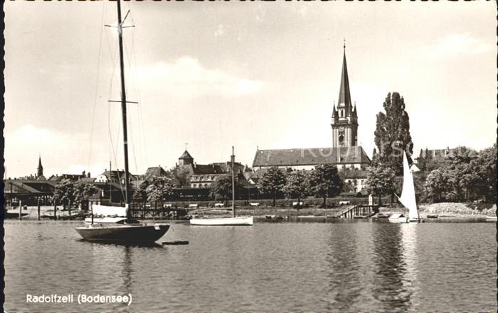 Radolfzell Bodensee Ortsblick Segelschiffe Kirche