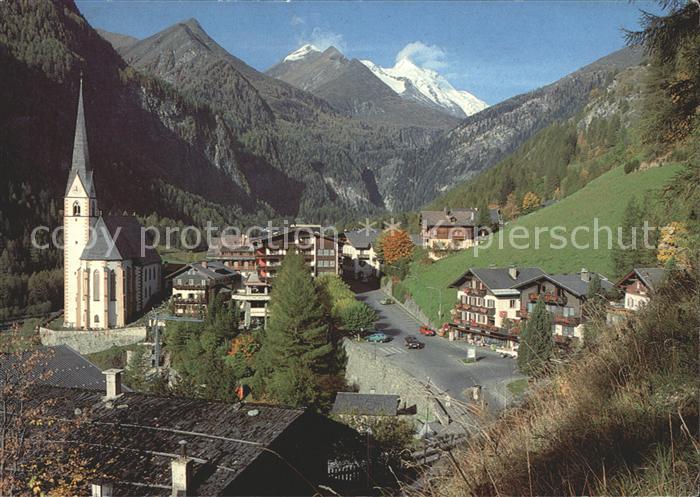 Heiligenblut Kaernten Ortsblick Kirche Grossglockner