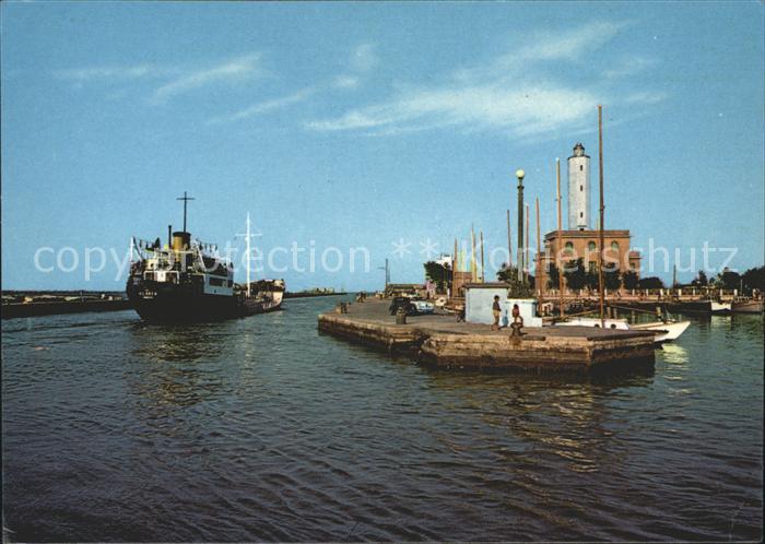 Ravenna Italia Hafen Leuchtturm und Kanal