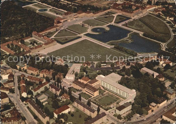 Muenchen Bayern Fliegeraufnahme Schloss Nymphenburg mit Krankenhaus der Barmherz