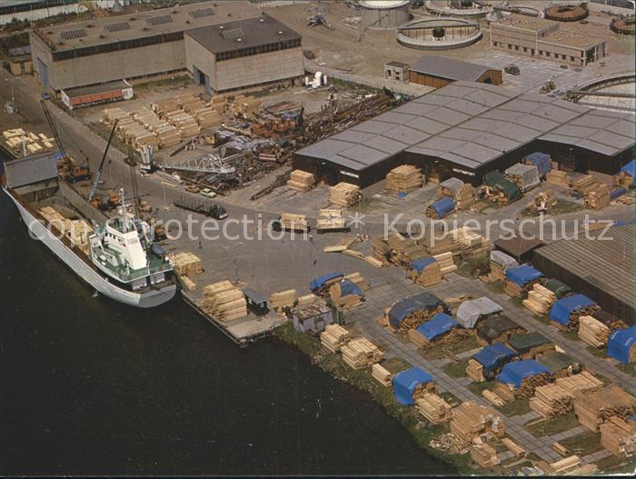 Bussum Fliegeraufnahme Holzlager