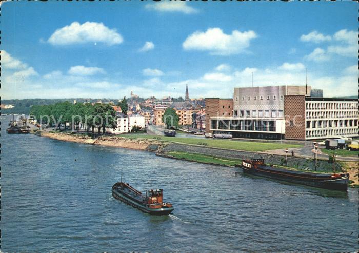 Arnhem Rijnkade Frachter