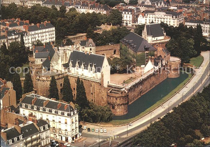 Nantes Loire Atlantique Le Chateau des Ducs de Bretagne Vue aer