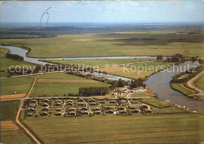 Wrohm Dithmarschen Altes Faehrhaus an der Eider Lexfaehre Fliegeraufnahme