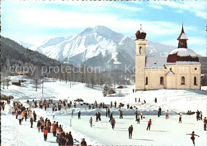 Seefeld Tirol Seekirchlein mit Eislaufplatz und Hocheder