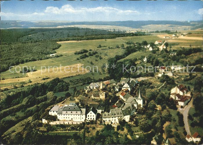 Kronenburg Eifel Schlosshotel Burghaus