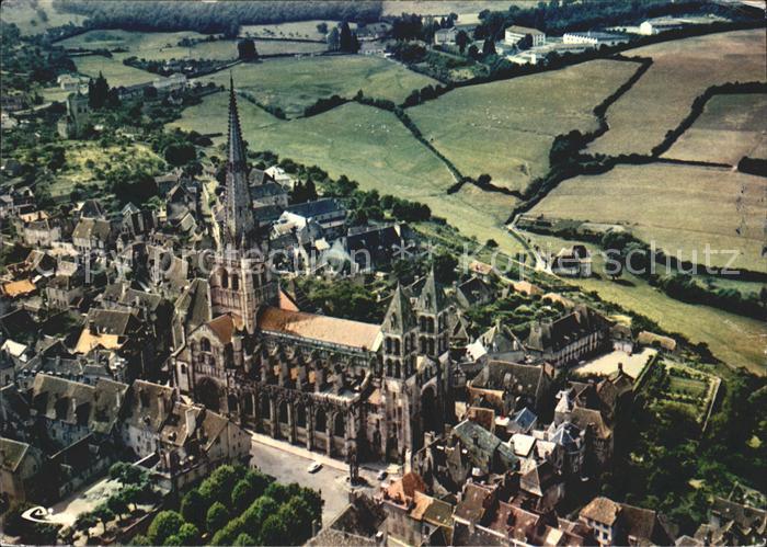 Autun Cathedrale Saint Lazare XII siecle vue