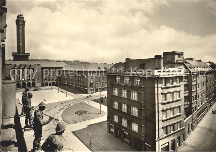 Ostrava Stalinovo namesti Stalinplatz Statue