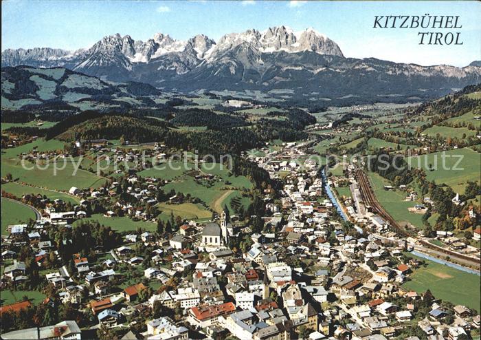 Kitzbuehel Tirol Fliegeraufnahme Kaisergebirge