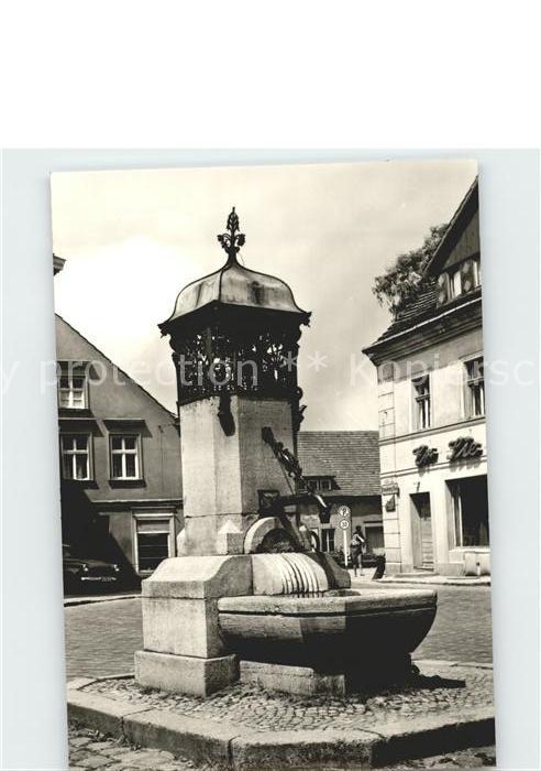 Buckow Maerkische Schweiz Brunnen am Markt