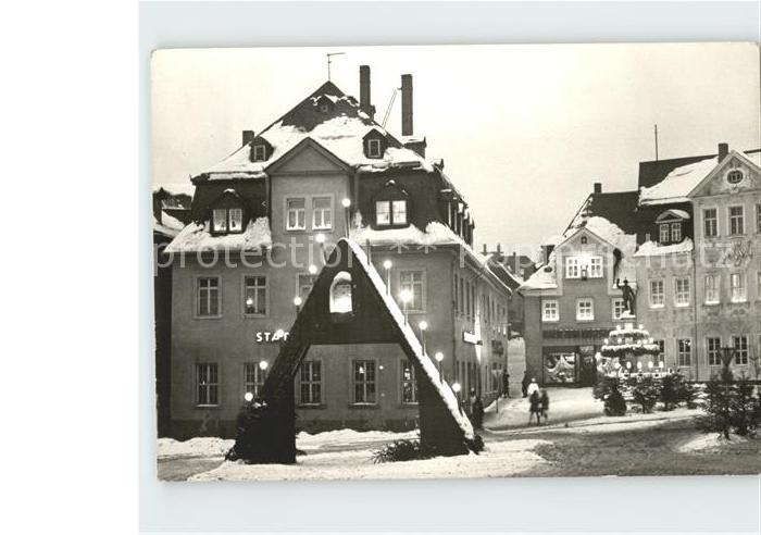 Schneeberg Erzgebirge Ortspartie zur Weihnachtszeit