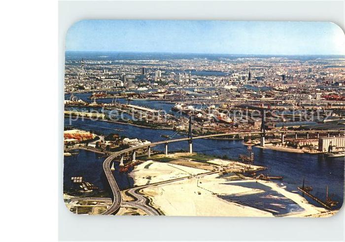 HAMBURG  CITY Blick ueber Koehlbrandbruecke und Hafen auf die Stadt Fliegeraufna