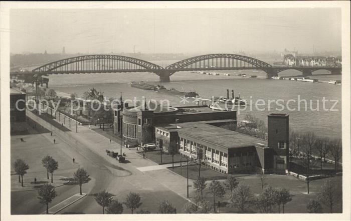 DuessELDORF  CITY Rheinterrassen Restaurant Rheinbruecke