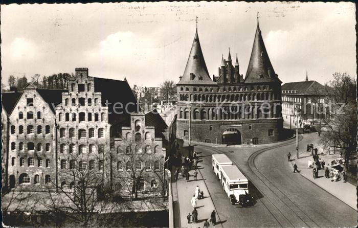 LueBECK  CITY Holstentor und Salzspeicher