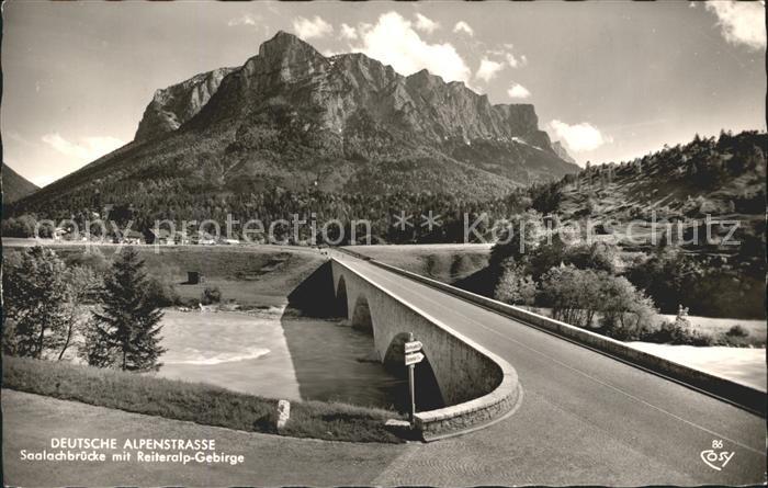 Bad Reichenhall Saalachbruecke mit Reiteralp Gebirge Deutsche Alpenstrasse