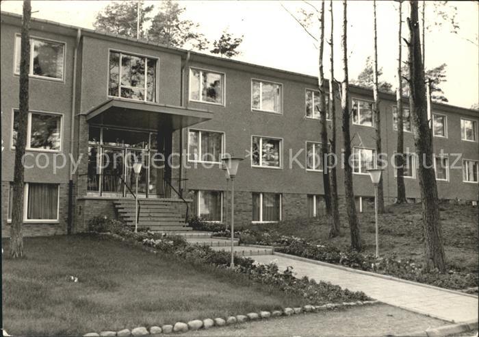 Baabe Ostseebad Ruegen Ferienheim des VEB Kombinats Stahl und Walzwerk Brandenbu