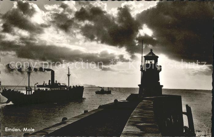Emden Ostfriesland Mole Leuchtturm Dampfer