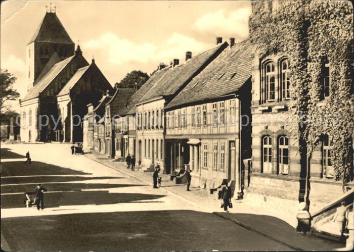 Plau See Strassenpartie Kirche